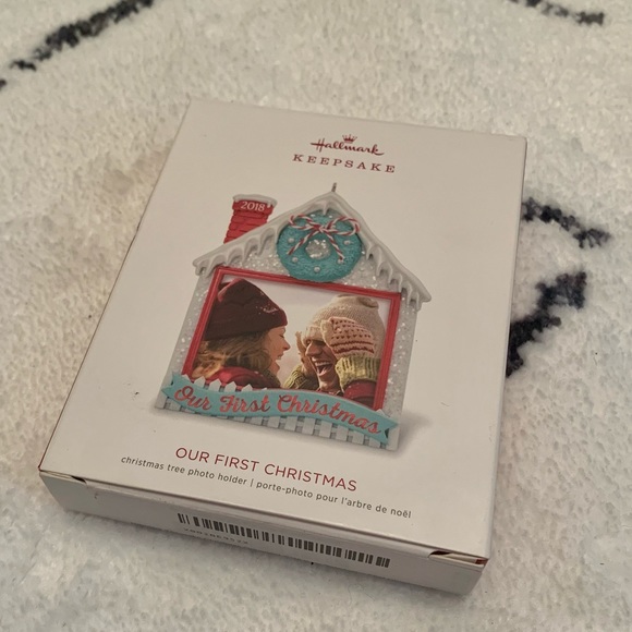 2018 Keepsake Christmas Frame Ornament - Picture 2 of 6